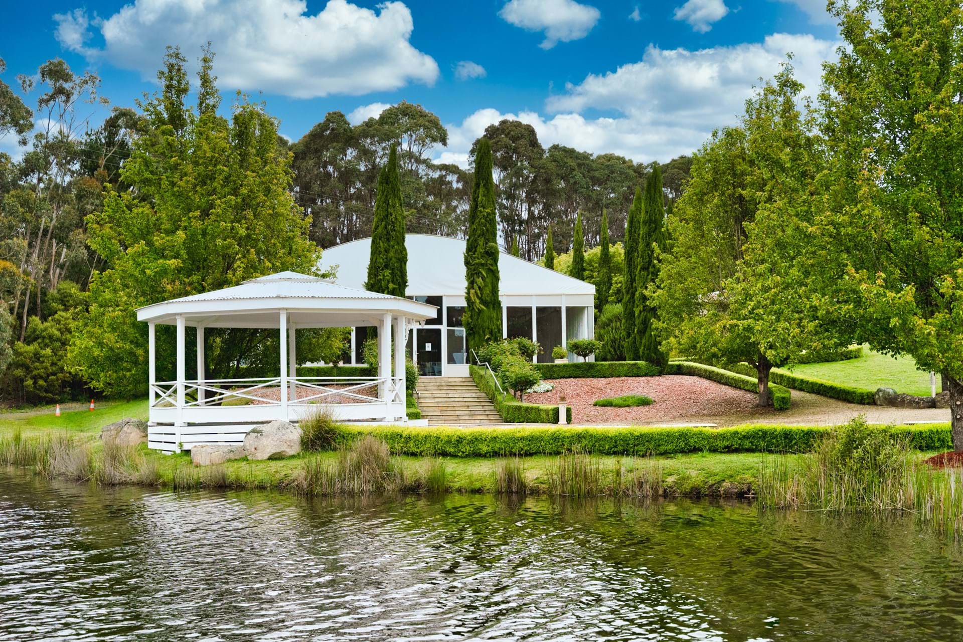 Welcome to Cammeray Waters